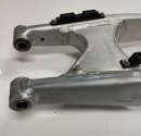 Husqvarna te250 swingarm 2.jpg